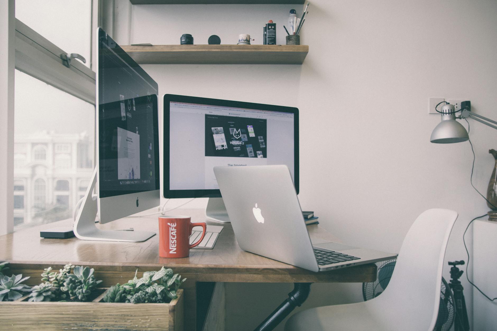 silver imac